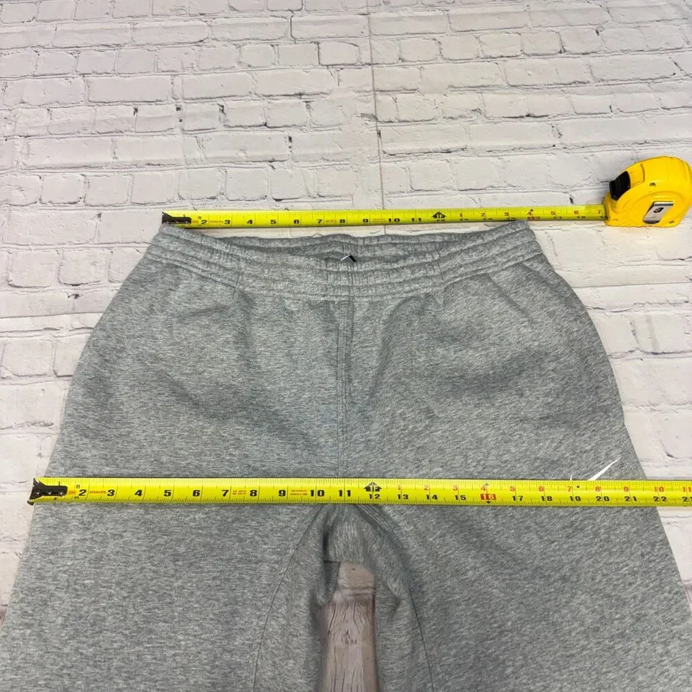 NWT Nike Men Club Fleece Jogger Pants Sweatpants Size Medium Gray D119 -21